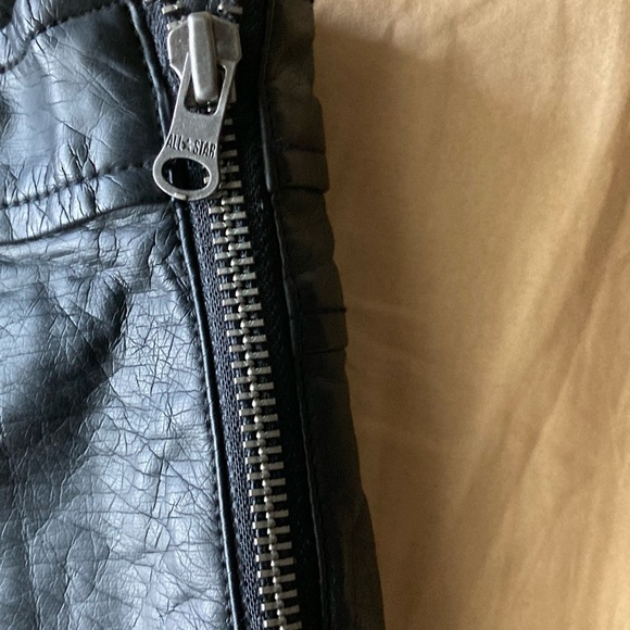 Converse Leather Mini Short - Picture 7 of 9